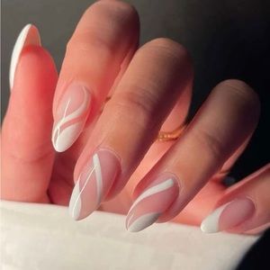 Short Almond Minimalist White Stripped Press On Nails 24 PCs